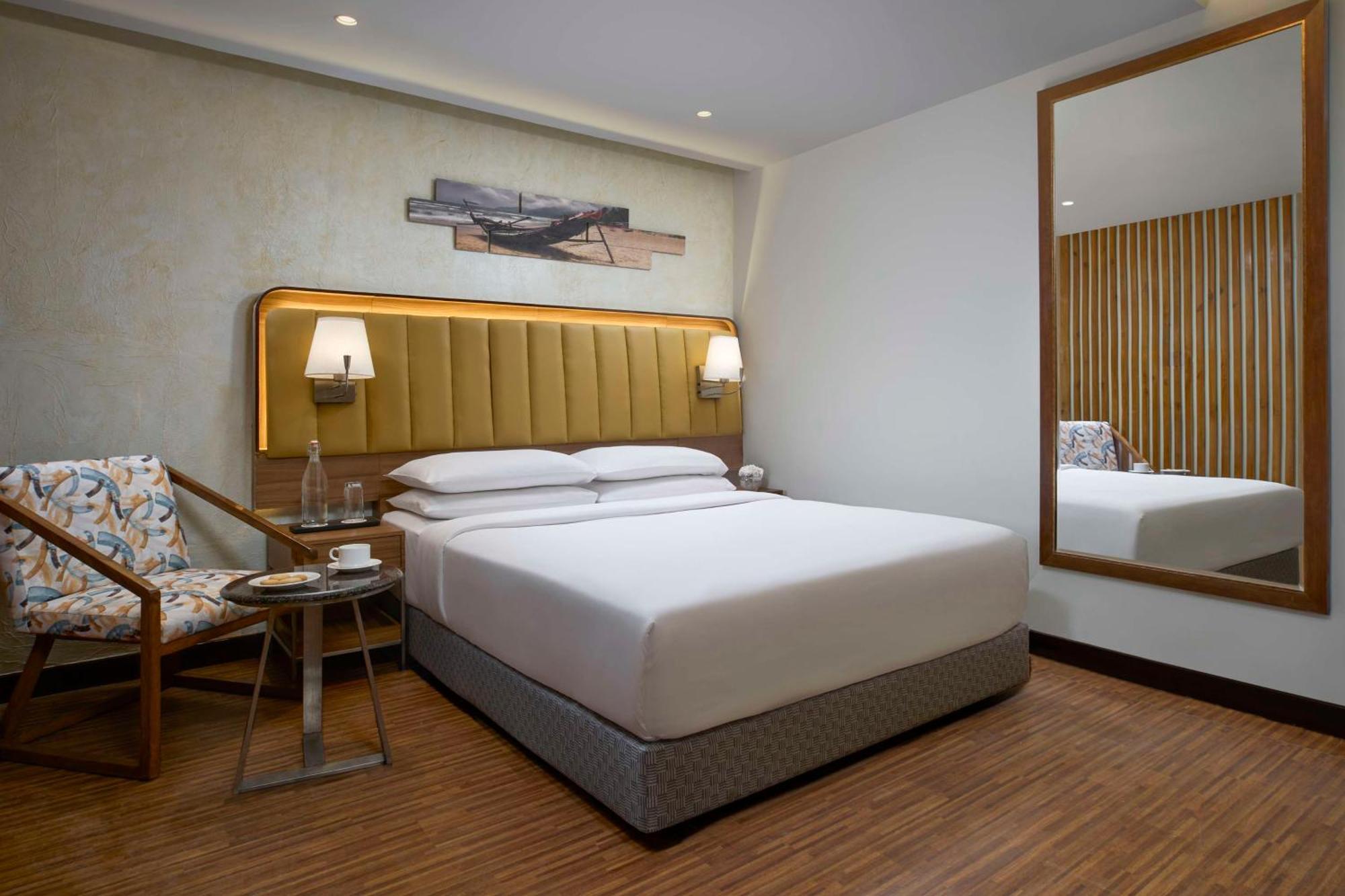 Park Inn By Radisson Goa Кандолим Экстерьер фото